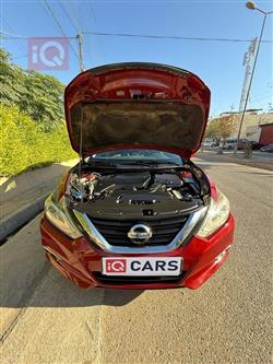 نيسان ألتيما